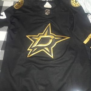 2020-2021 black and gold dallas star jersey